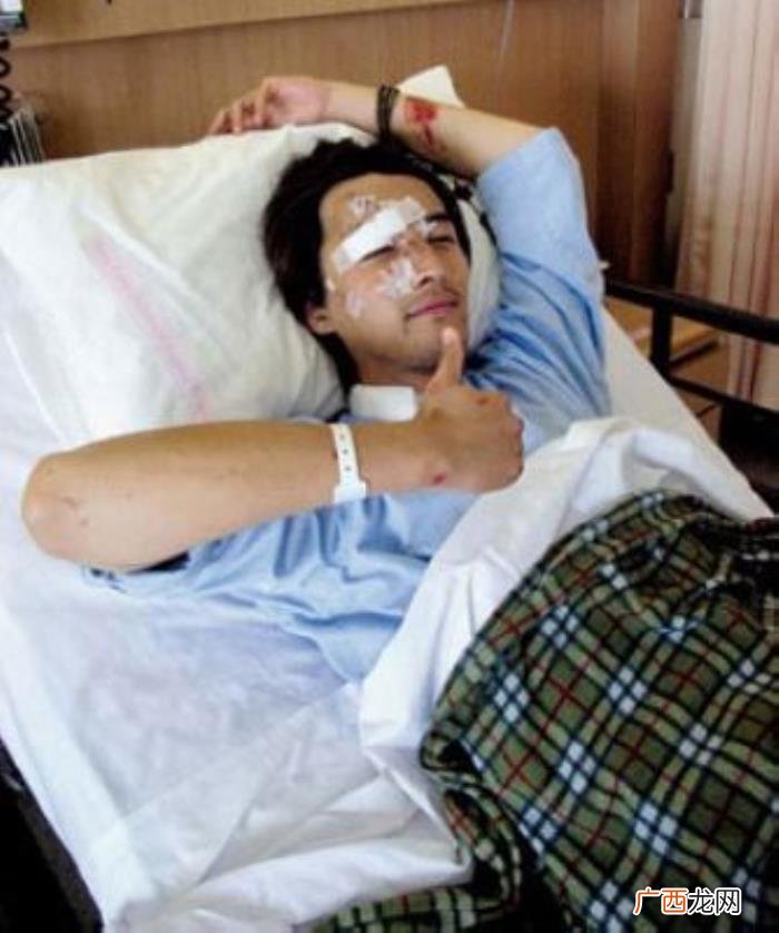 胡歌感情问题,再看胡歌与薛佳凝的2年感情