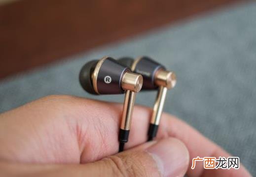 十大入耳式耳机音质排行榜