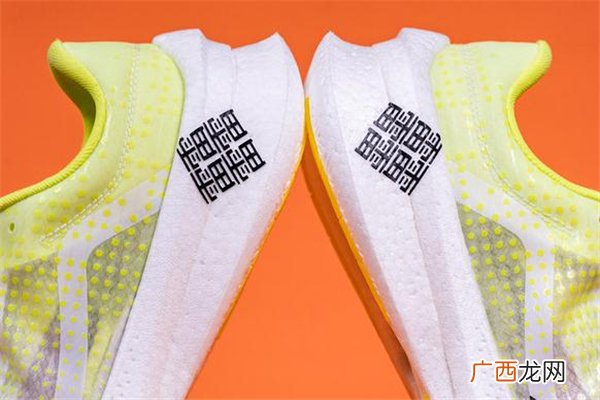 李宁飞电和next对比哪个好