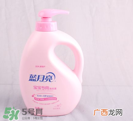 婴儿洗衣液能洗成人的衣服吗？婴儿洗衣液大人能用吗？