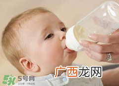 奶粉断货可以用别的奶代替一天吗?奶粉断货注意事项