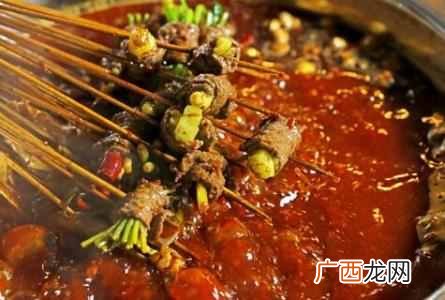开串串店需要注意什么（现在开家串串店还能赚