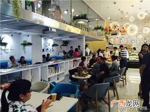 咖啡店是靠什么赚钱的 咖啡厅卖什么比较好