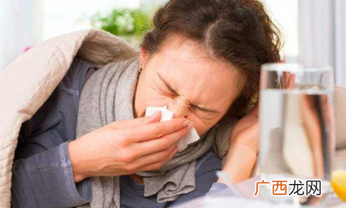 感冒多喝水不吃药能好吗-为什么感冒老想睡觉还晕