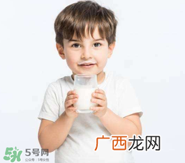 奶粉哪个国家的最好？奶粉哪个国家的奶源好？