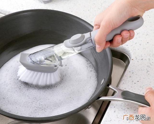 适合晚上摆摊的小生意 卖什么小商品赚钱