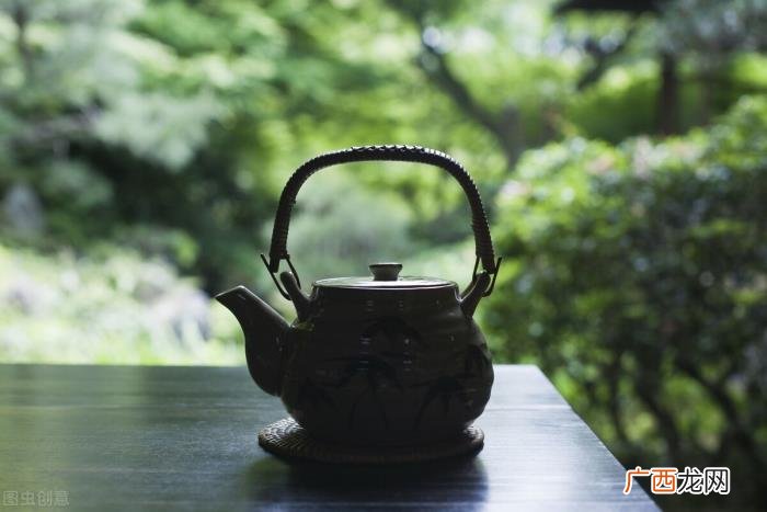 双子座和白羊座配吗，白羊座双子座的爱情之海
