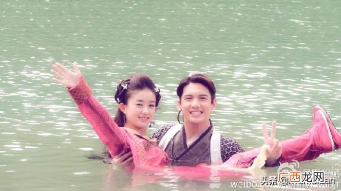 丁子峻赵丽颖不来往了吗，赵丽颖丁子峻关智斌重聚