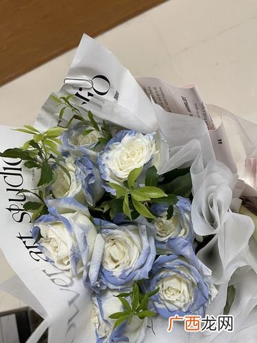 鲜花店的花卖不完了怎么处理 网购花卉死了怎么办