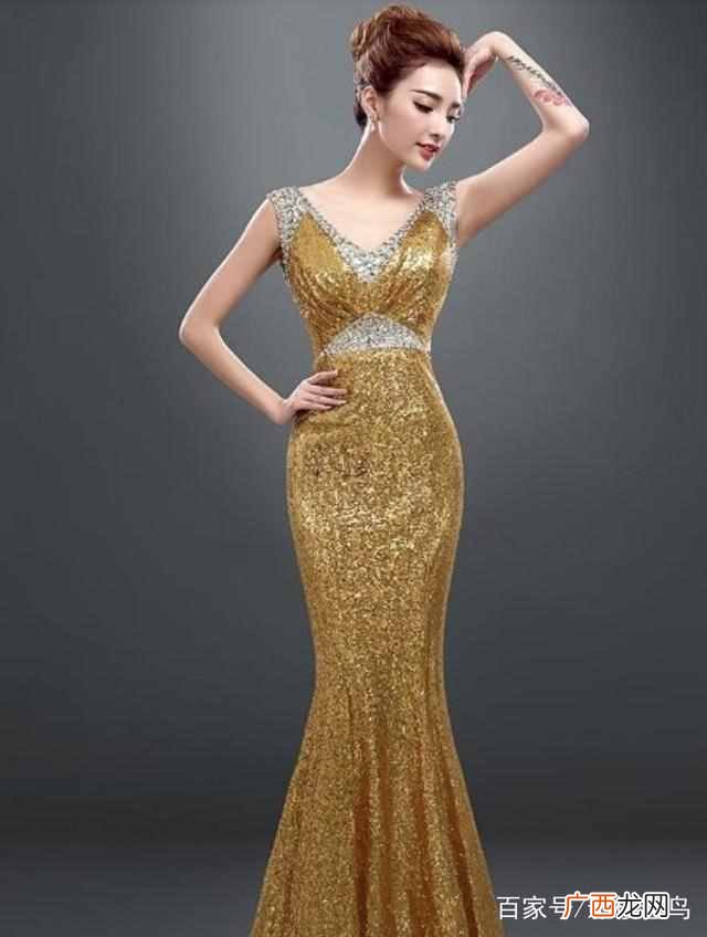 新娘结婚当天穿什么服装好（结婚需要准备哪些