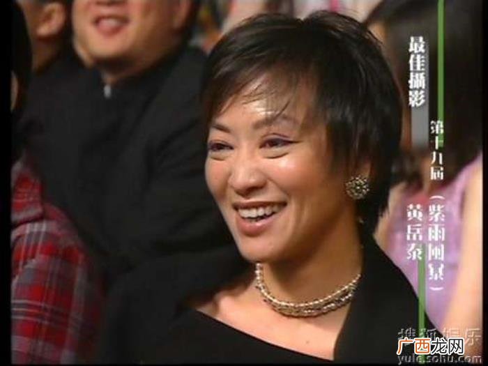 细说当年飞女—林碧琪、温碧霞 靓妹仔温碧霞