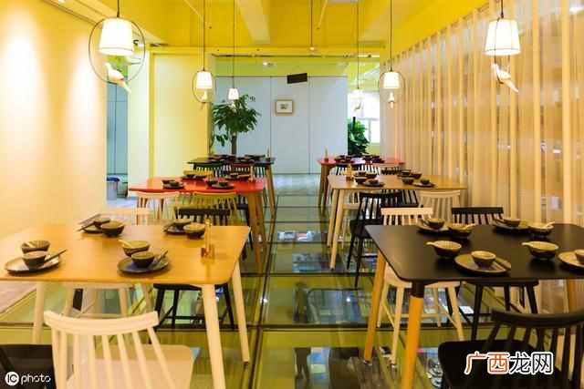 接手店铺需要注意什么（接手转让店铺需要注意