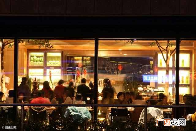 接手店铺需要注意什么（接手转让店铺需要注意