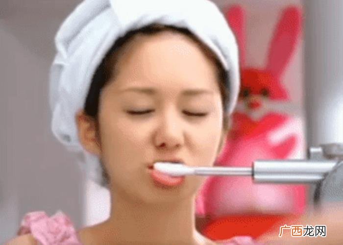 张娜拉怎么突然消失了,爆红的张娜拉为何突然消失了
