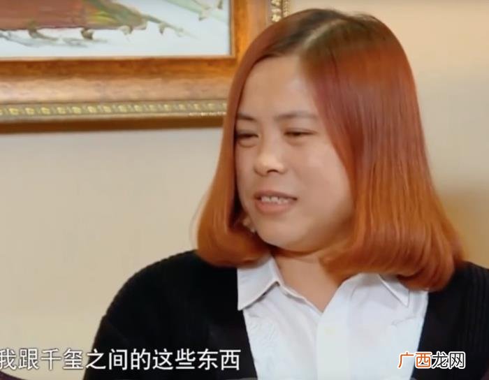 易烊千玺在哪出生，笑起来带伤的易烊千玺