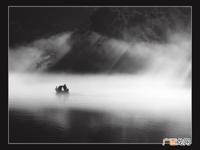 绝美的水墨意境的风景相片 有意境有深度的图片