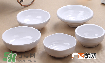 仿瓷碗有毒是谣言吗？仿瓷碗怎么使用会有毒呢？