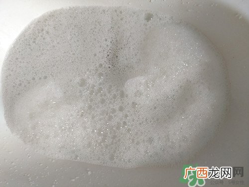 施巴洗发沐浴二合一好用吗？施巴洗发沐浴二合一怎么样？