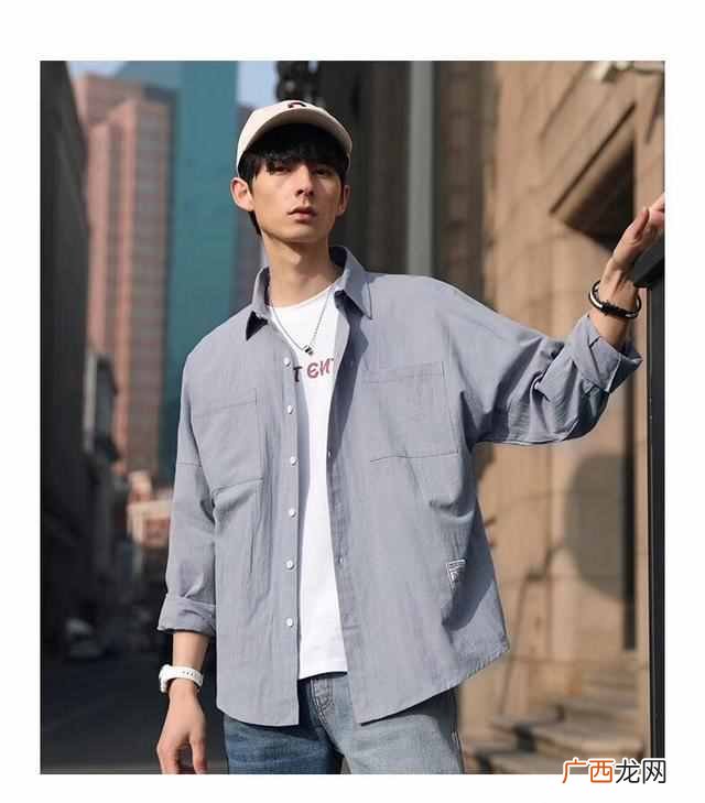 20多岁男生穿什么风格衣服（20-35岁男生穿衣搭配