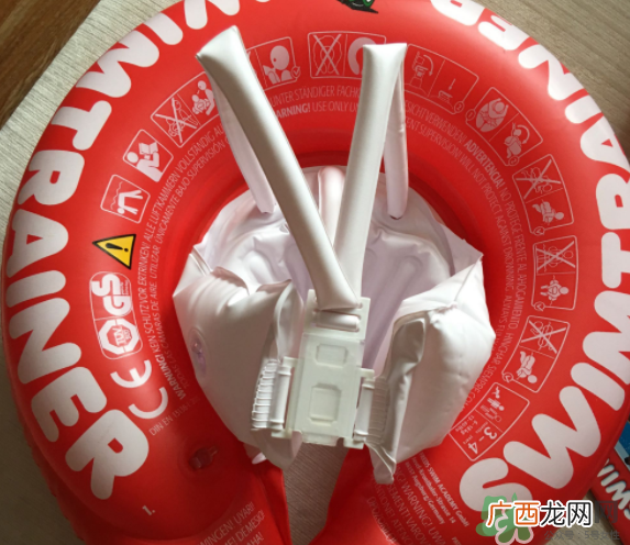 德国freds游泳圈怎么样？freds游泳圈好用吗？