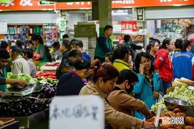 老年人早市喜欢买什么（早市上什么东西卖得好