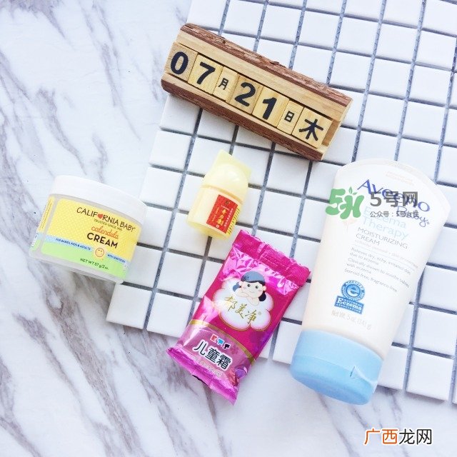宝宝长湿疹抹什么药膏最好宝宝湿疹抹什么管用