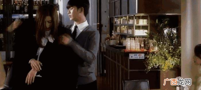 让女人爽上天的十大姿势，让女人欲火焚身的9种撩式