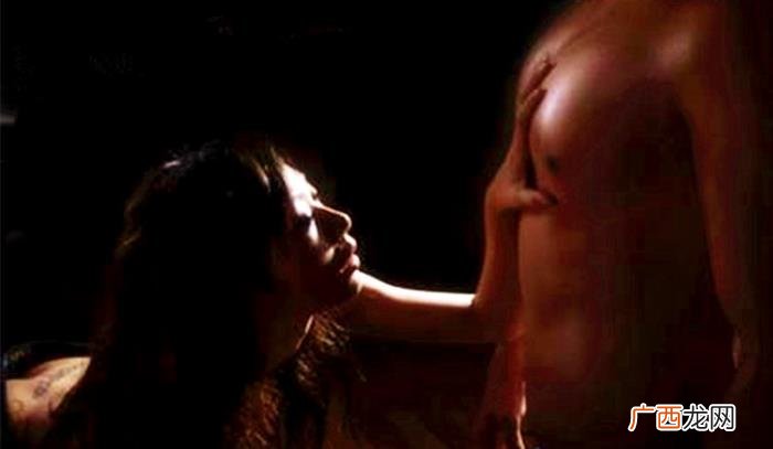 让女人爽上天的十大姿势，让女人欲火焚身的9种撩式