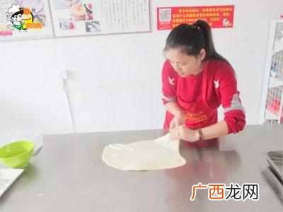 县城中午卖什么小吃(县城开什么小吃店生意好
