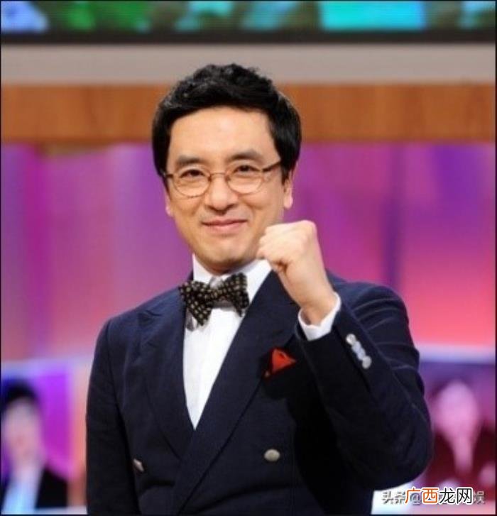 金承佑被称最帅大叔 金承佑金南珠
