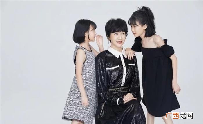 陆毅女儿跟鲍蕾合照 陆毅女儿照片