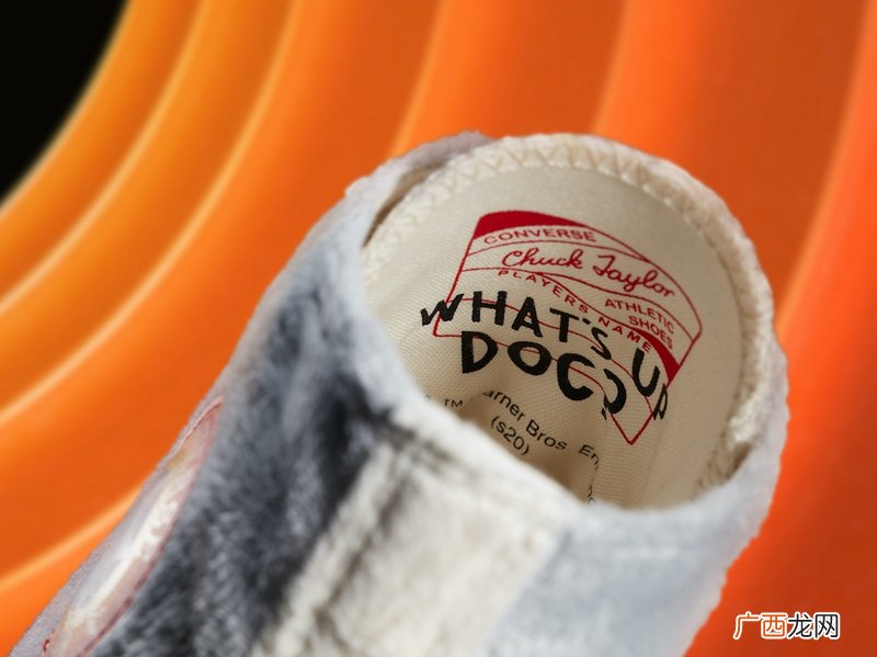 Bugs Bunny x Converse10月27日发售