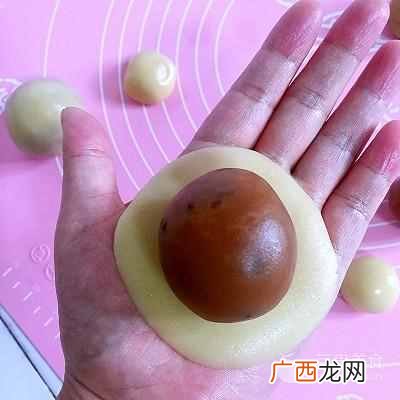 月饼预拌粉是什么意思（如何用预拌粉制作月饼