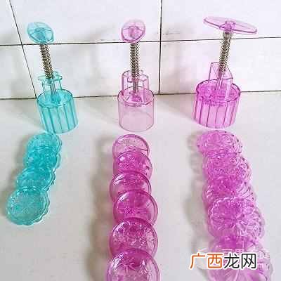 月饼预拌粉是什么意思（如何用预拌粉制作月饼