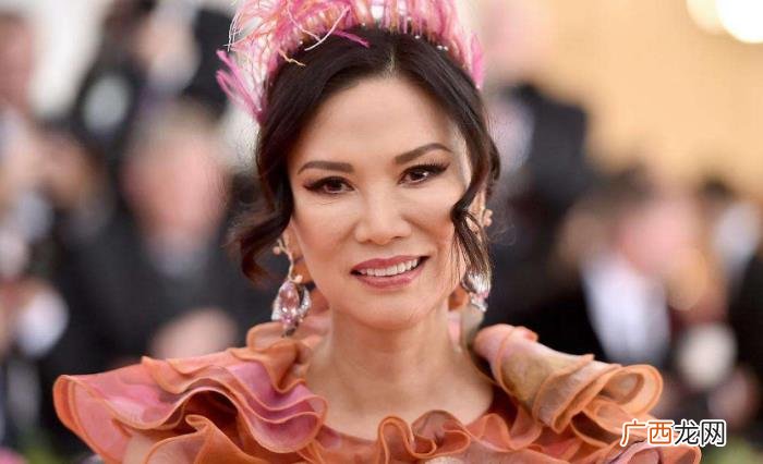 颧骨高的女人好不好，为何说娶妻不娶颧骨高