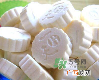 牛初乳咀嚼片是钙片吗？牛初乳咀嚼片和钙片的区别