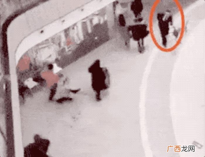 看完深夜评论区的100条留言 留言板留言大全