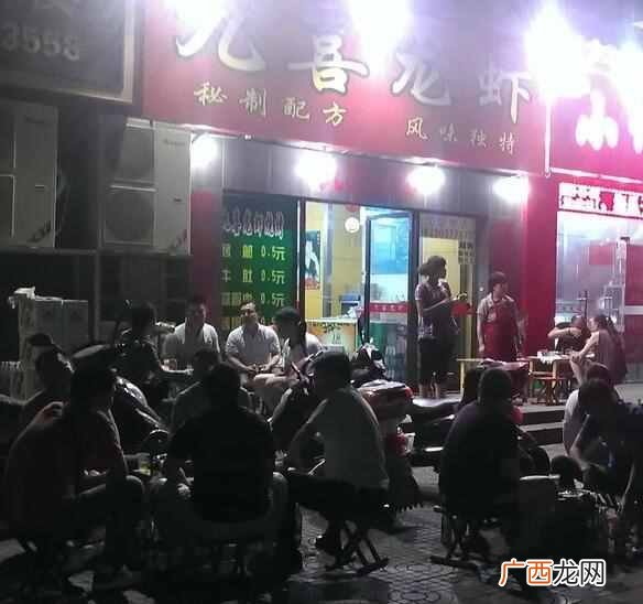 夏季夜市什么美食最火 夏天夜市卖点什么好