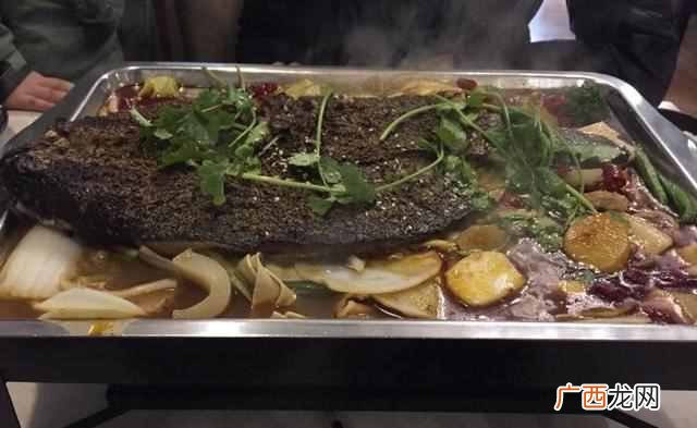 夏季夜市什么美食最火 夏天夜市卖点什么好