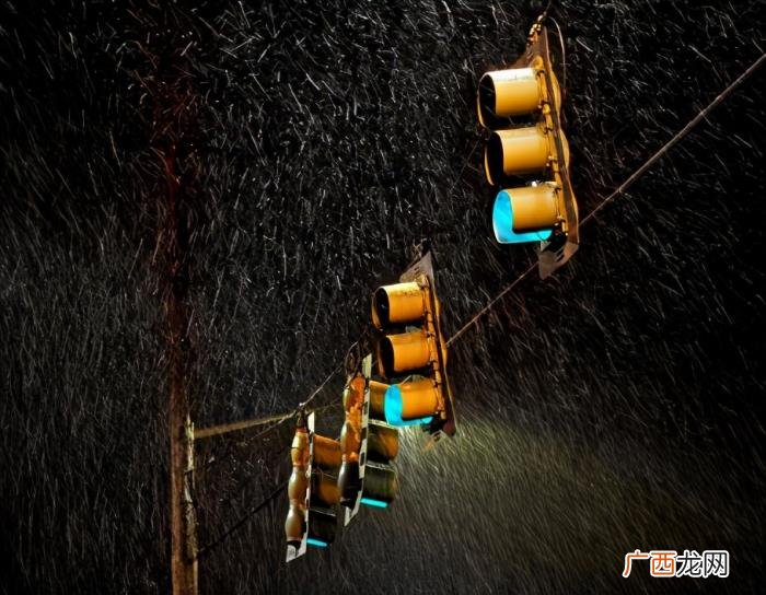 思念情人的句子，绵绵细雨思念一个人的短句