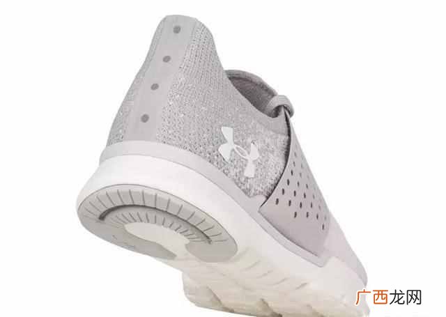 25岁女生适合什么品牌（20多岁的女生穿什么牌子