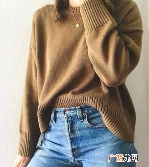 25岁女生适合什么品牌（20多岁的女生穿什么牌子