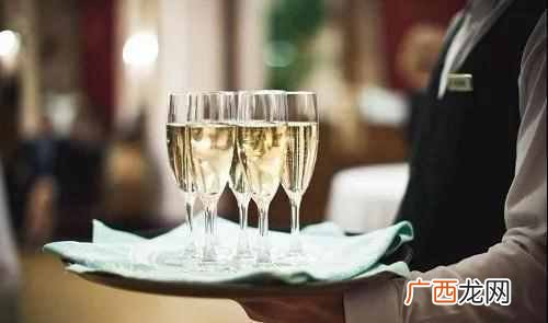 15平米门面适合做什么（10几平米的店适合做什么