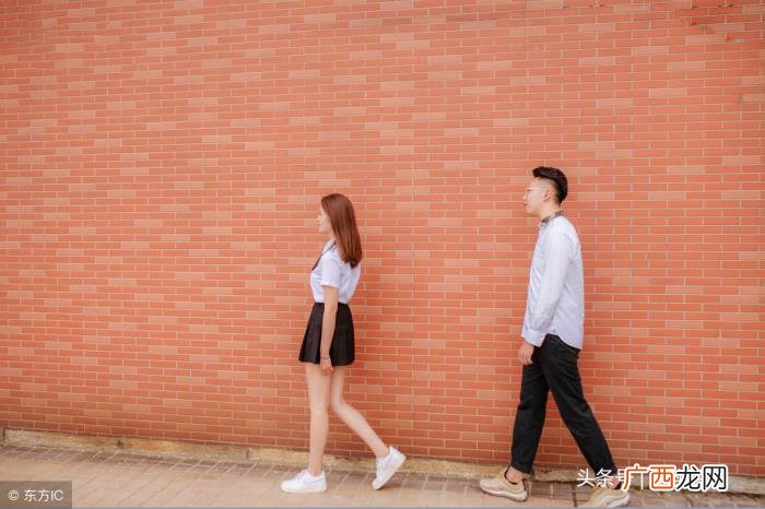 双鱼男喜欢女生的身材，十二星座男喜欢胸大女孩的理由