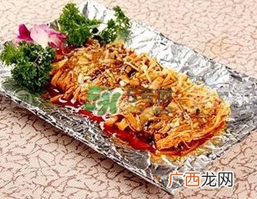 烤饼干可以用锡纸吗？烤饼干用锡纸还是油纸