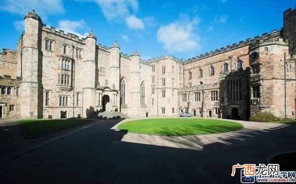 英国学校文科排名情况怎么样（英国最好的文科