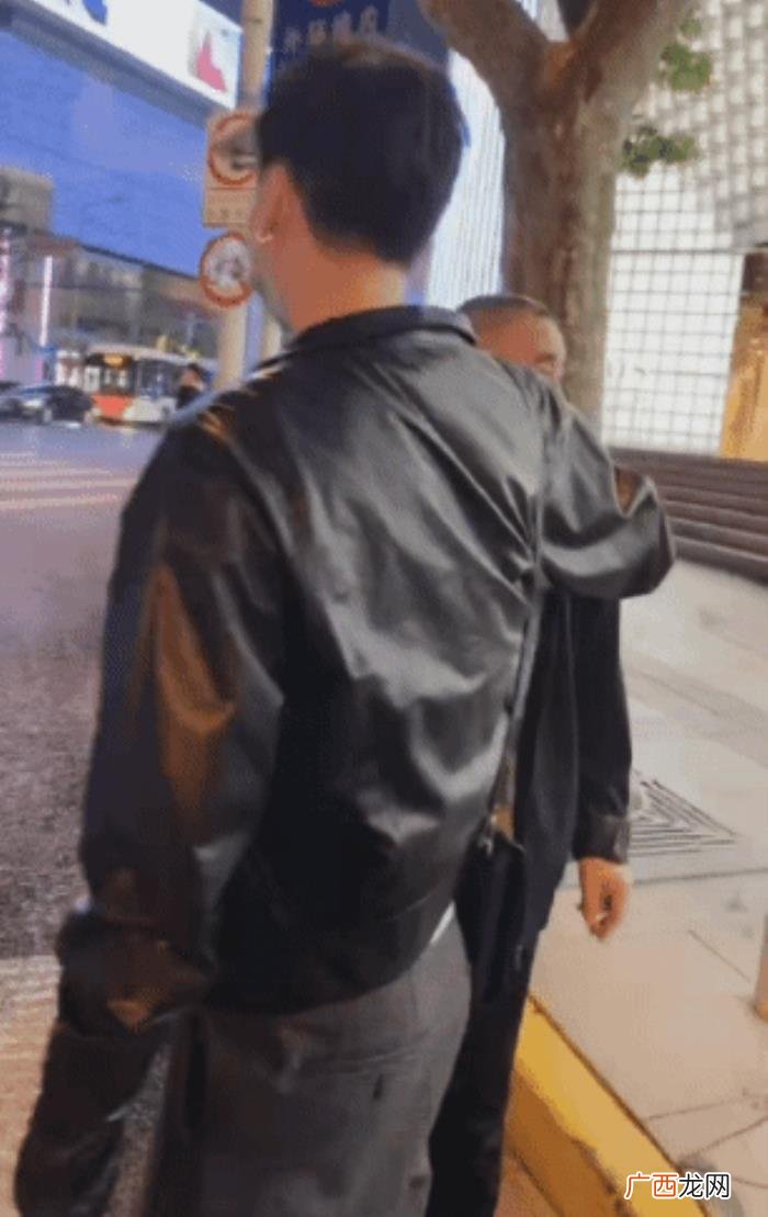李易峰劝坚架，李易峰那些年劝过的架指过的路
