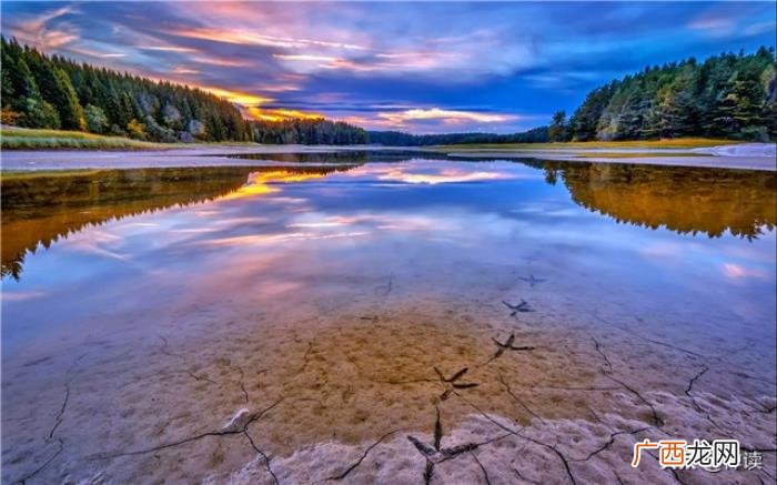 似水流年代表什么心情，那么似水流年会不会繁华一些