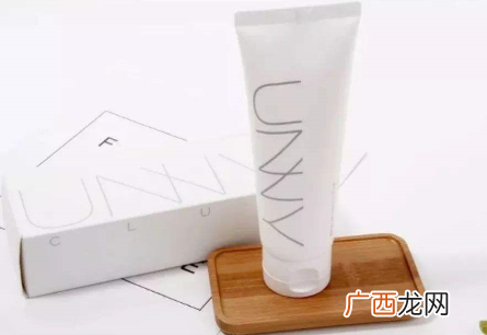unny洗面奶是皂基吗 unny洗面奶怎么样