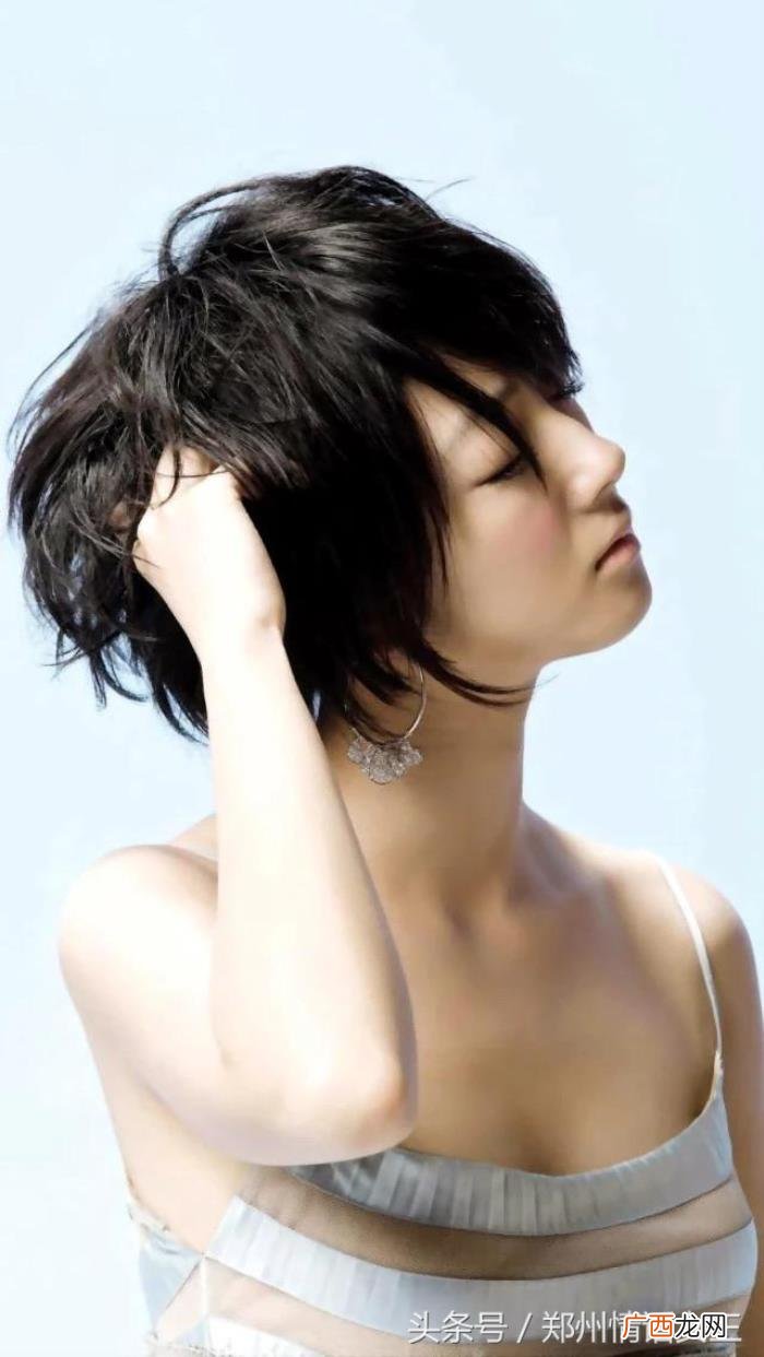 双重性格的女孩表现，摩羯女孩有些双重性格